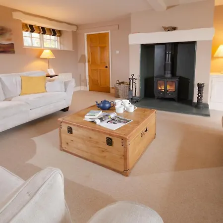 The Eltermere Old Barn, Holiday home